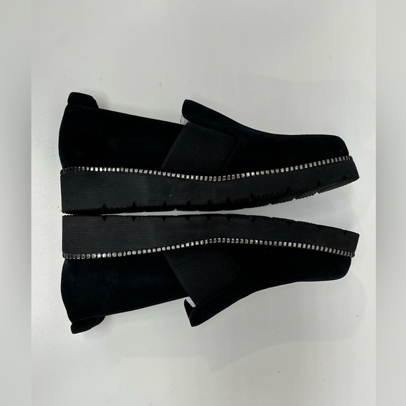VANELI Black suede ZELIA slip on shoes with stud detail size 9.5N. - Picture 4 of 6